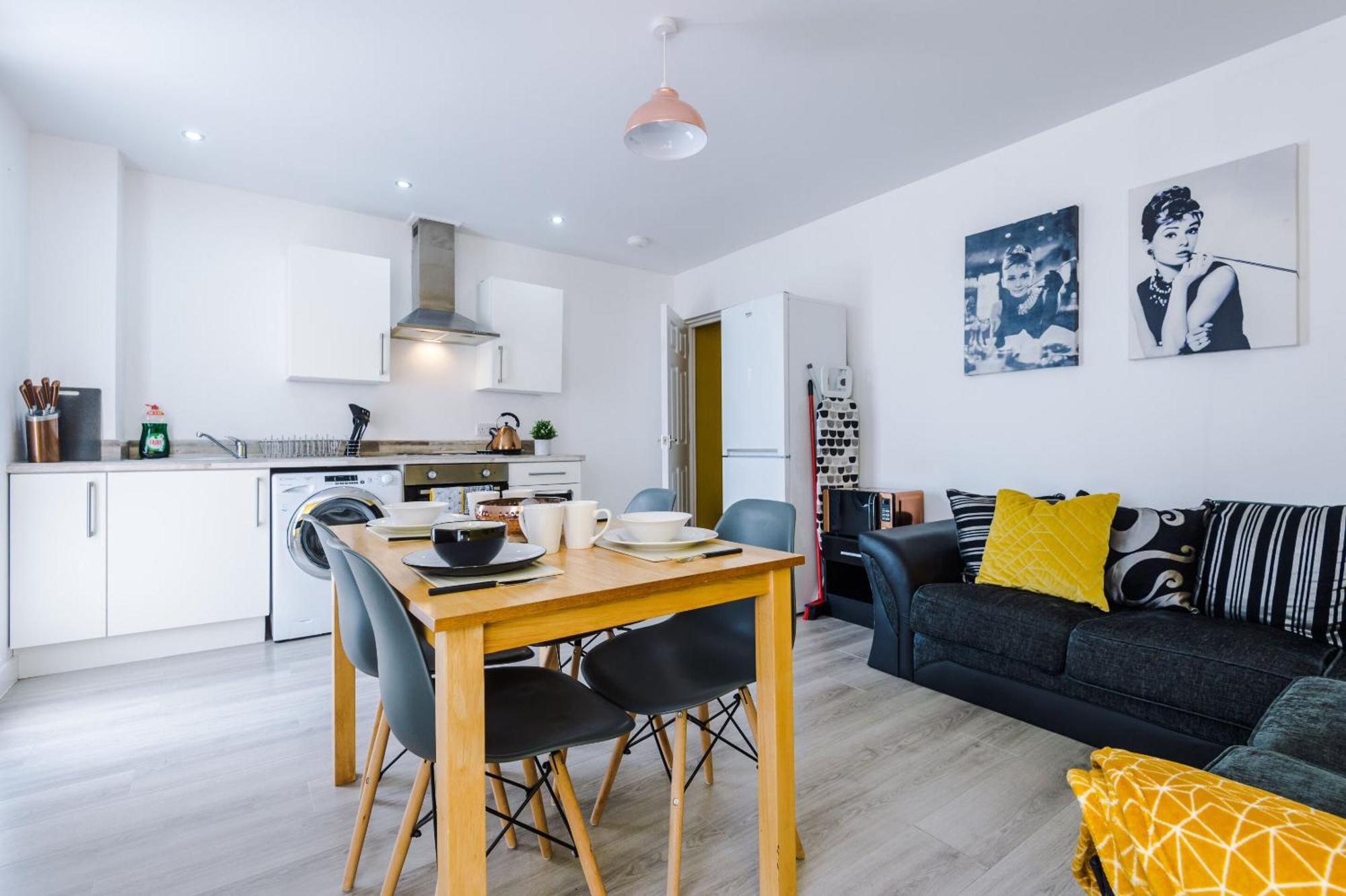 Opp Liverpool - Perfect For Contractors And Travellers, Big Savings Booking 4 Nights Or More! Apartment Cameră foto