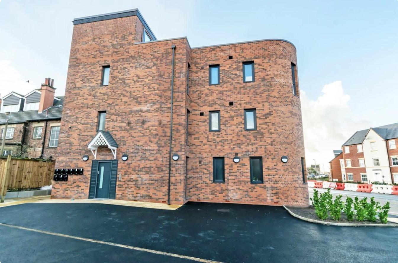 Opp Liverpool - Perfect For Contractors And Travellers, Big Savings Booking 4 Nights Or More! Apartment Exterior foto