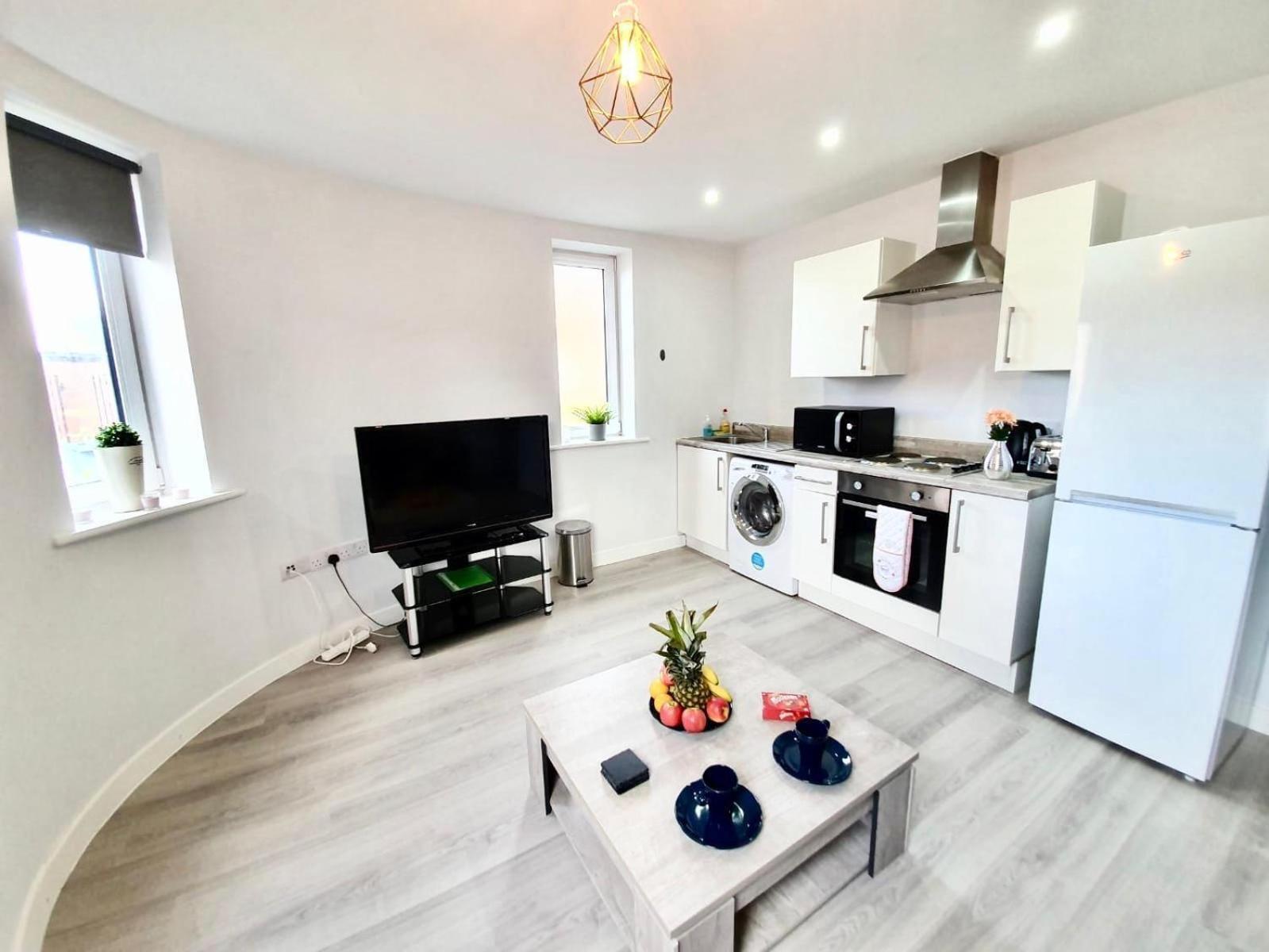 Opp Liverpool - Perfect For Contractors And Travellers, Big Savings Booking 4 Nights Or More! Apartment Cameră foto