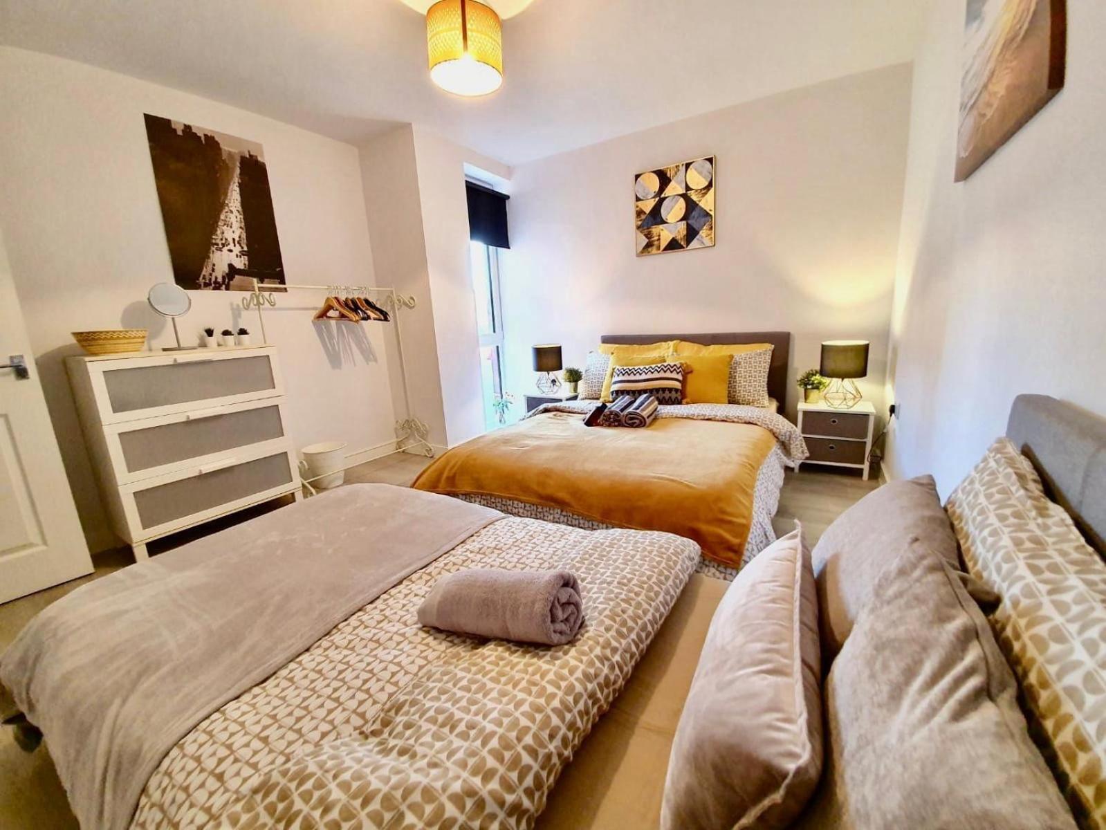 Opp Liverpool - Perfect For Contractors And Travellers, Big Savings Booking 4 Nights Or More! Apartment Cameră foto