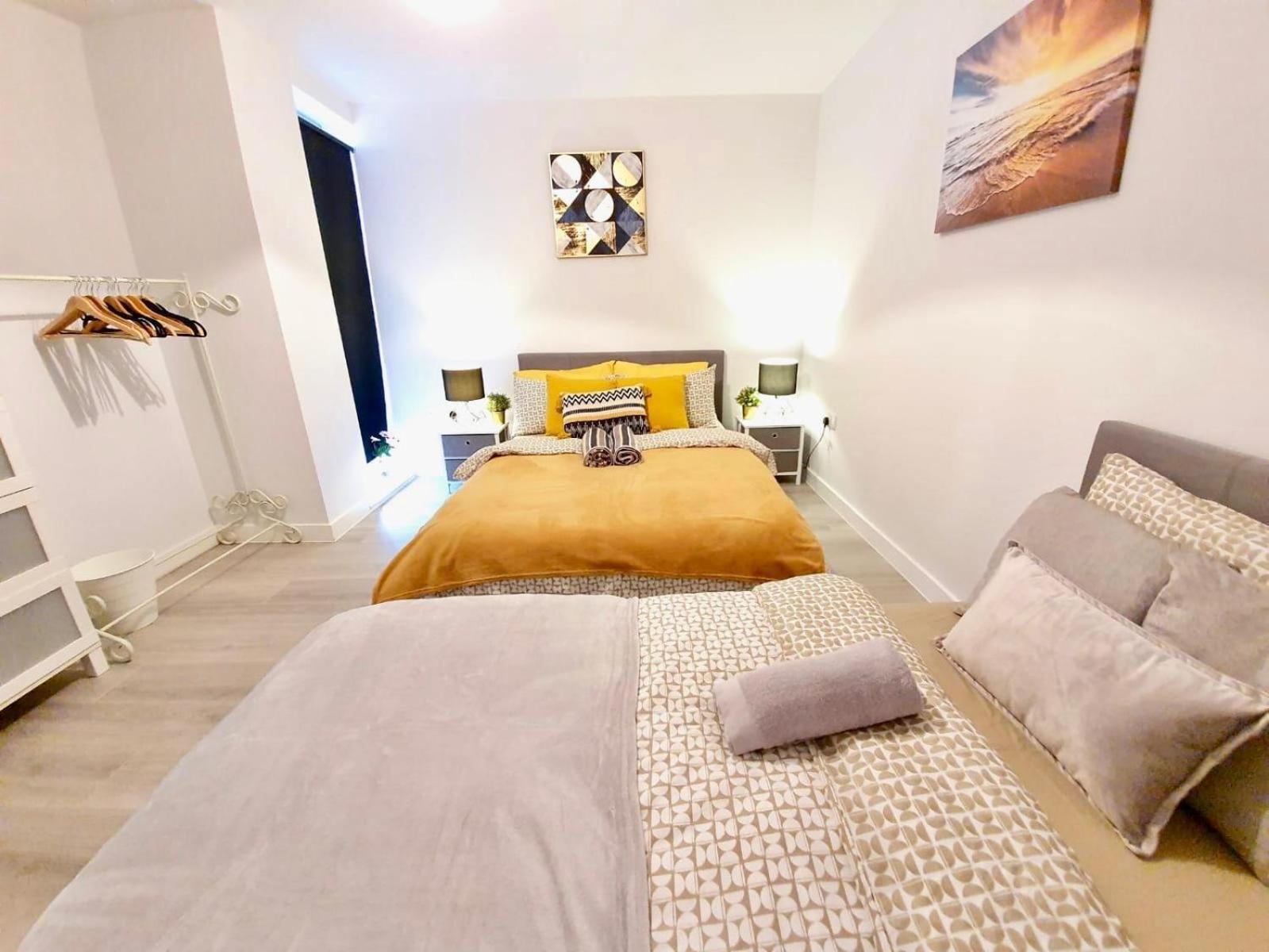 Opp Liverpool - Perfect For Contractors And Travellers, Big Savings Booking 4 Nights Or More! Apartment Cameră foto