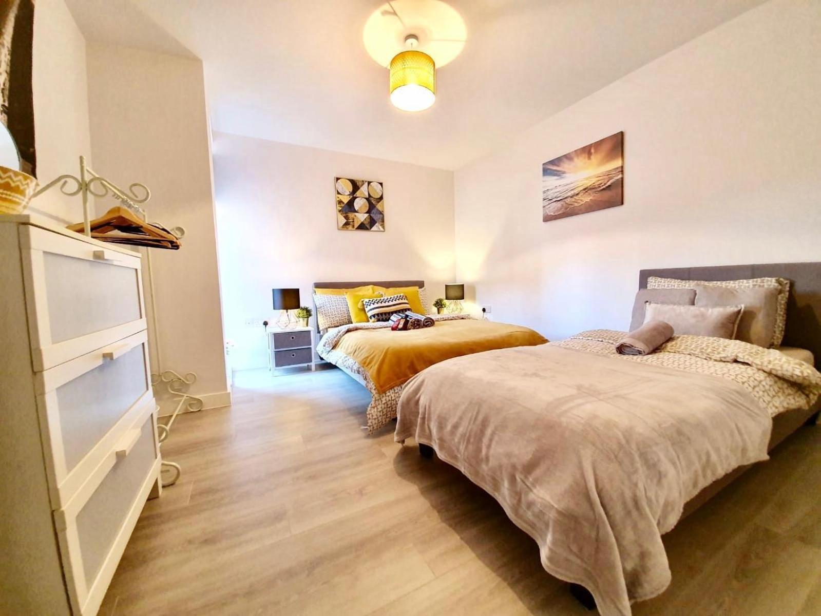 Opp Liverpool - Perfect For Contractors And Travellers, Big Savings Booking 4 Nights Or More! Apartment Cameră foto